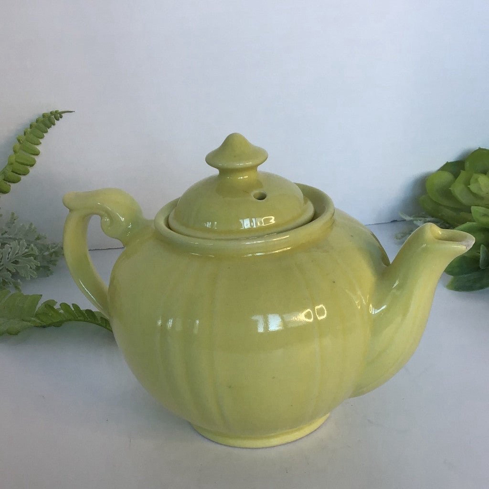 Vintage Dalton Yellow Houghton Ceramic Tea Pot